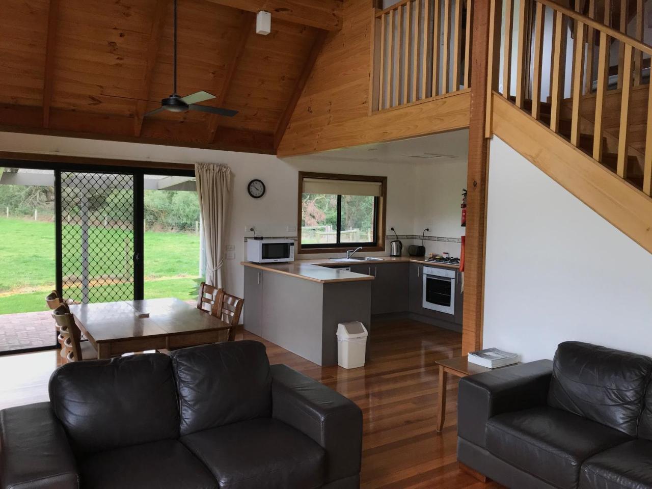 Prom Coast Holiday Lodge Waratah Bay Exterior foto